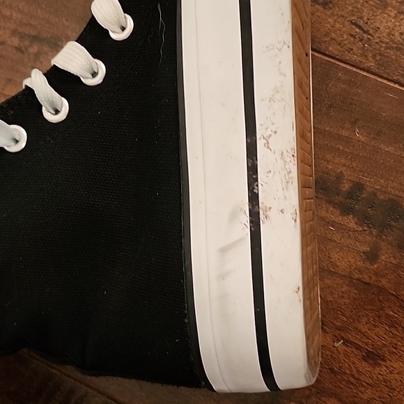 SZ 5 Black Platform High-Tops - Picture 16 of 17